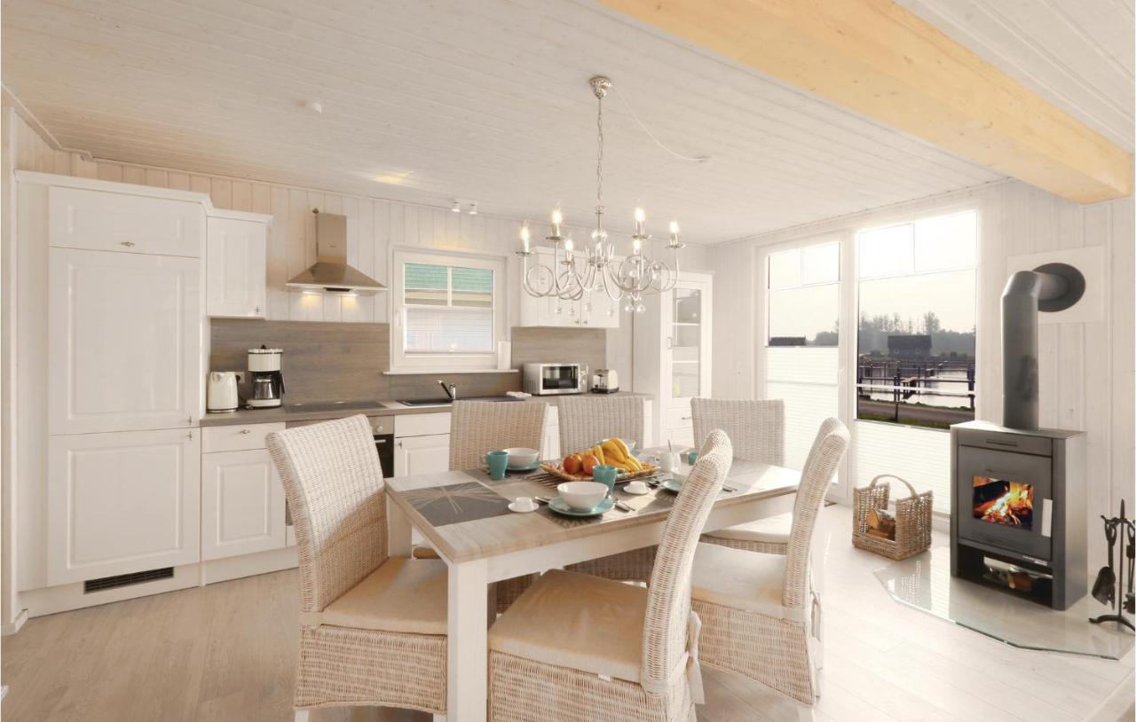Beautiful Home In Zerpenschleuse With Wifi Luaran gambar